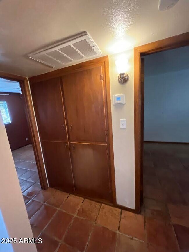 Building Photo - 7153 N 57th Dr