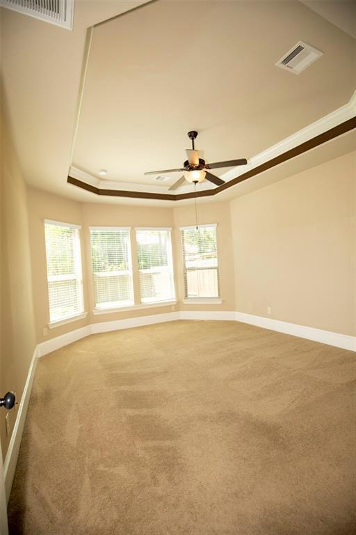Building Photo - 21325 Kings Guild Ln