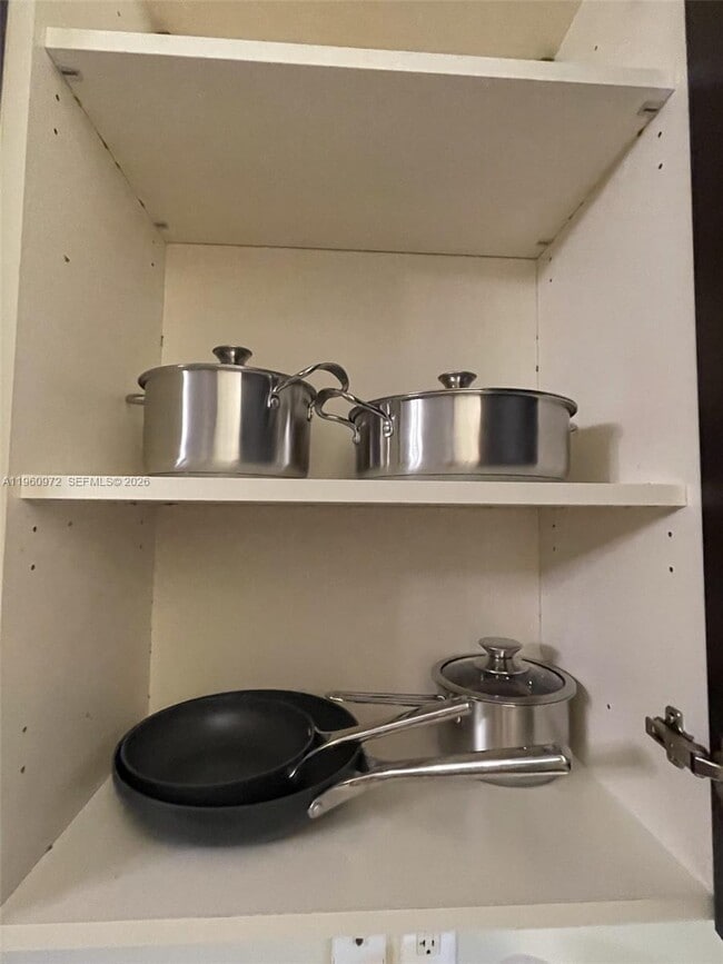 Building Photo - 1560 Pennsylvania Ave