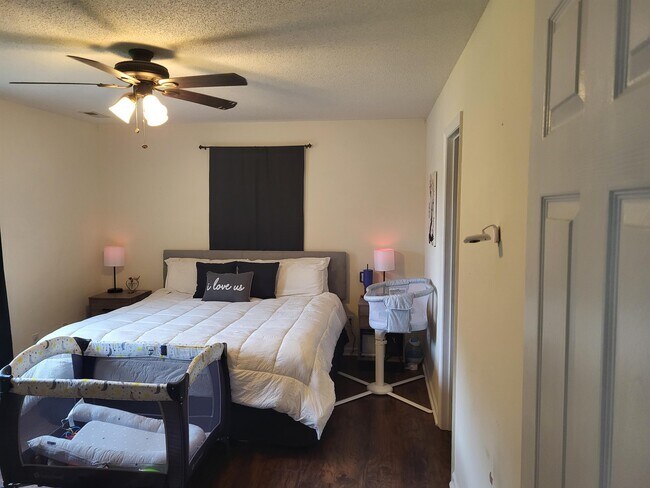 Building Photo - 124 Villa Park Dr