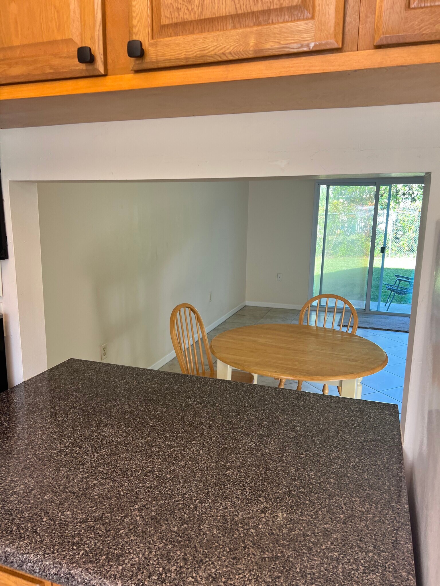 Building Photo - 1525 SE 25th St