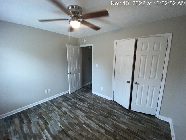 Building Photo - 640 Sugaridge Ln