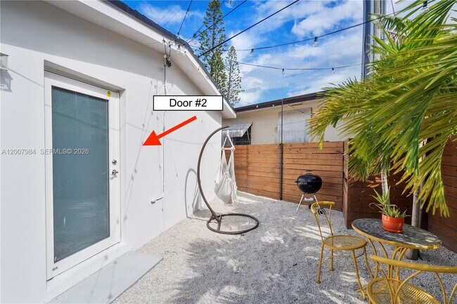 Building Photo - 2380 NE 137th St