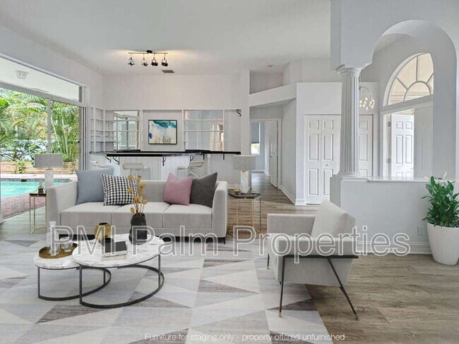 Building Photo - 10293 Allamanda Blvd