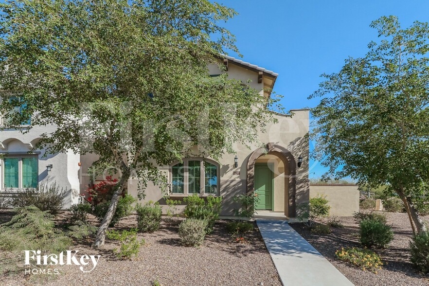 Primary Photo - 2903 N Clanton St