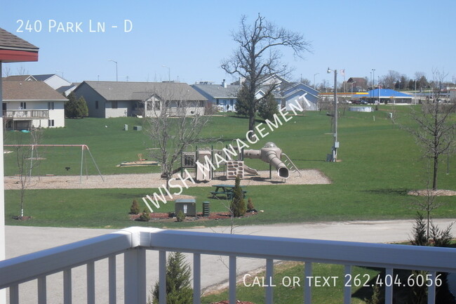 Building Photo - 240 Park Ln