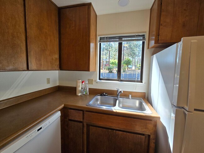 Building Photo - PENDING - Welcome to this beautifully reno...