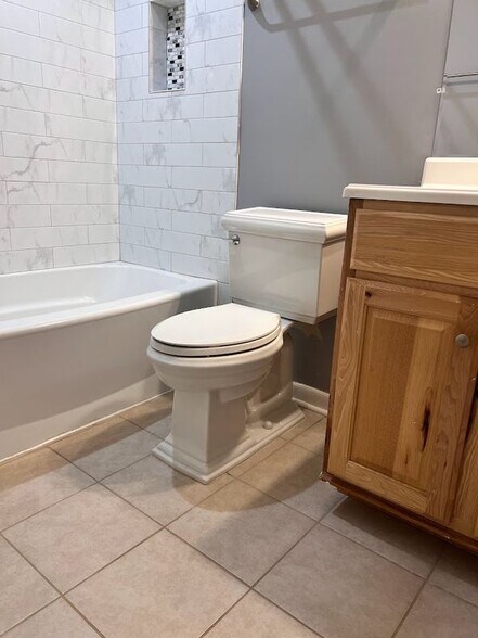 Building Photo - 7134 Ora Glen Ct