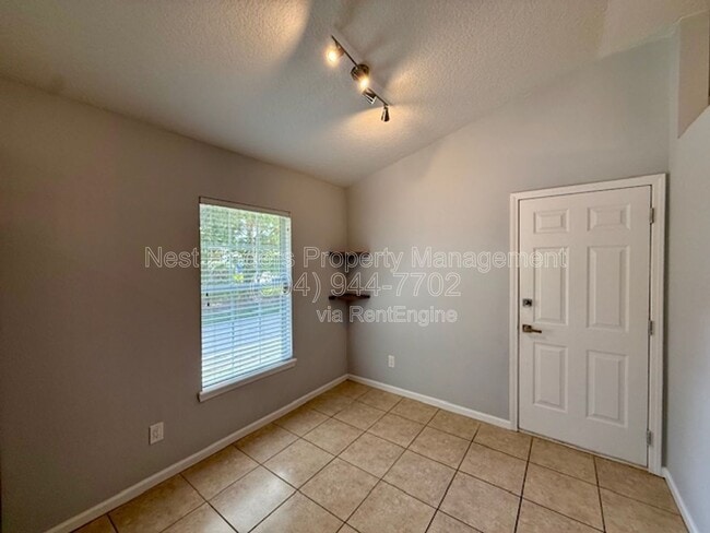 Building Photo - 4509 Deep River Way E