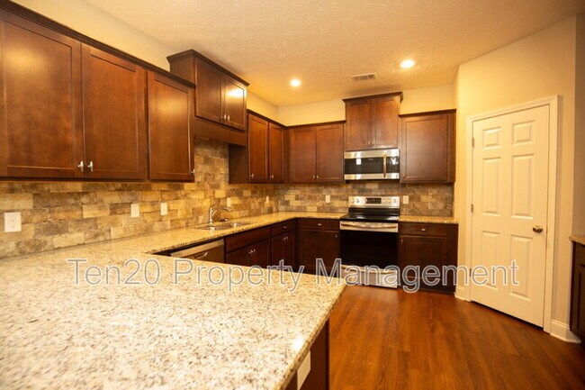 Building Photo - 6002 Townes Way