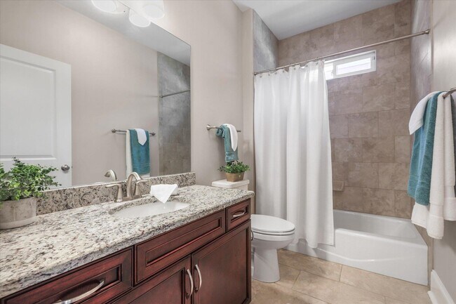 Building Photo - 5185 Holly Fern Trce