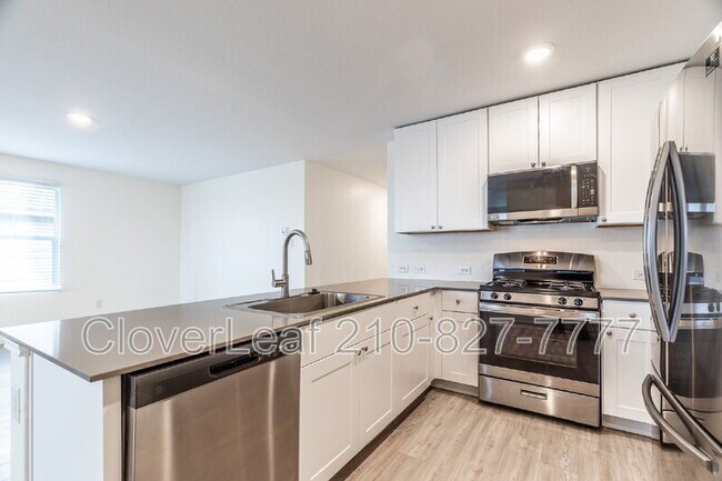 Building Photo - 12922 Sage Turn
