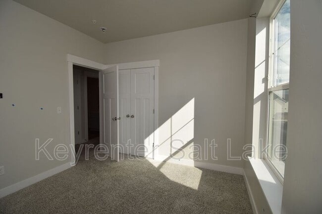 Building Photo - 3791 W 1850 N