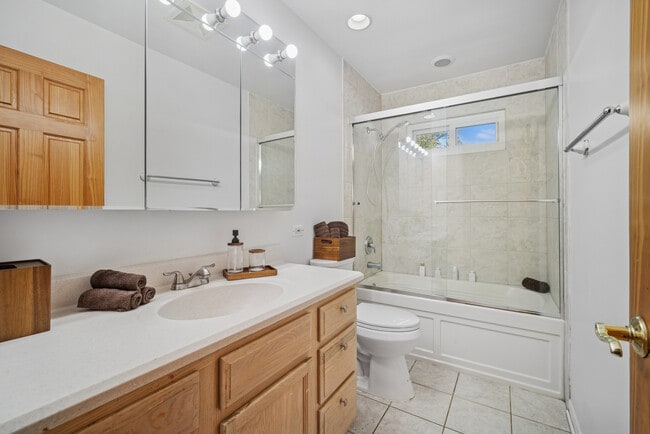 Building Photo - 1037 Heatherfield Ln