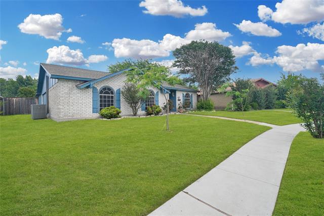 Building Photo - 5161 Bartlett Dr