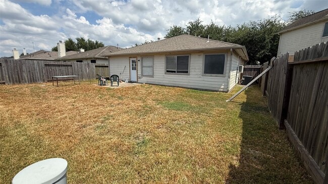 Building Photo - 4026 Redwood Hill Ct