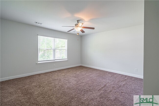 Building Photo - 620 Bledsoe Dr