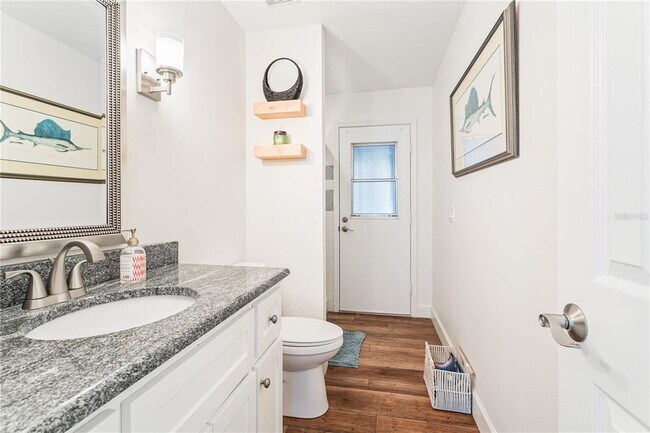 Building Photo - 6611 Surfside Blvd