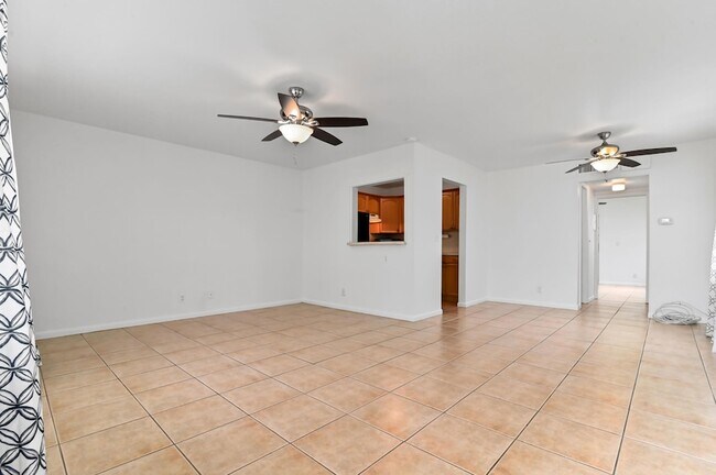 Building Photo - 149 Coventry Pl