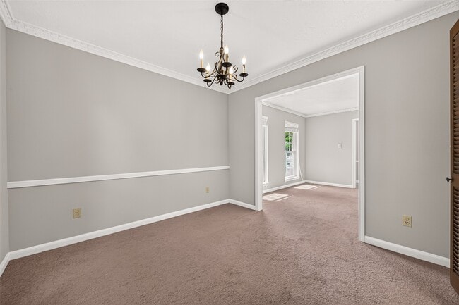 Building Photo - 11710 N Petersham Dr
