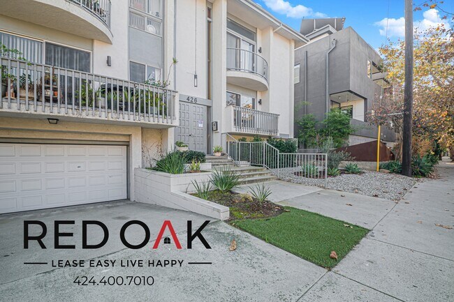 Building Photo - 426 S Venice Blvd