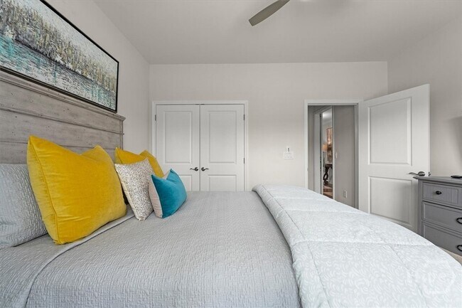Building Photo - 1021 Leeward Run Trl