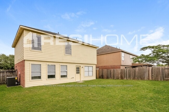 Building Photo - 4906 Drew Forest Ln