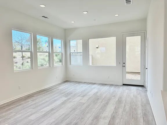 Building Photo - 27104 White Sage Ct