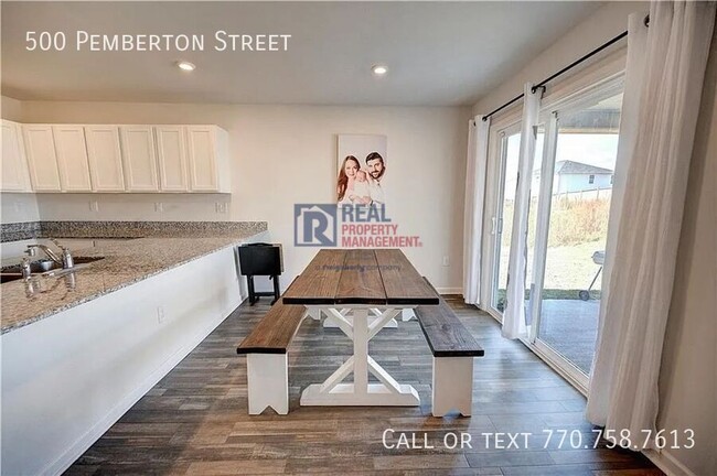 Building Photo - 500 Pemberton St