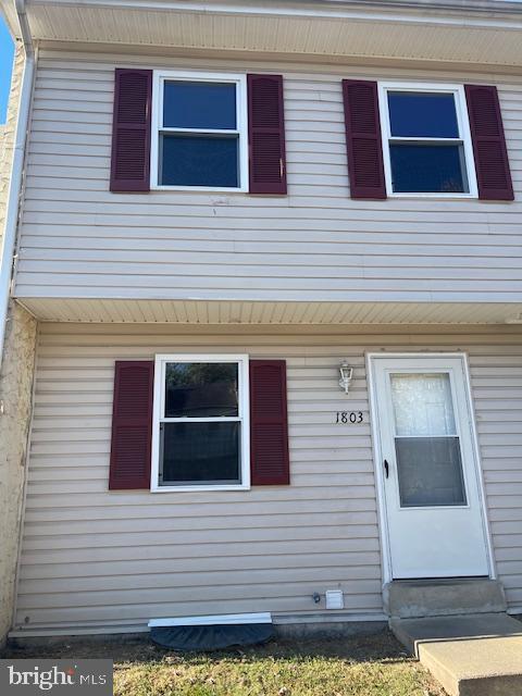 Building Photo - 1803 Lowland Way