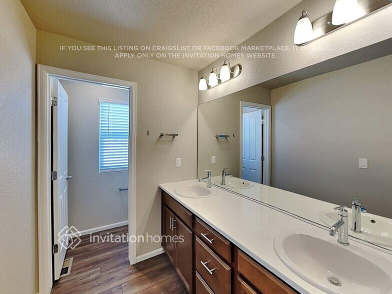 Building Photo - 6214 Bobolink Trl