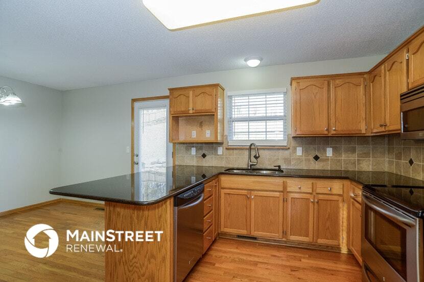 Building Photo - 1222 SW Windcrest Ct