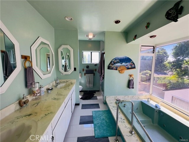 Building Photo - 8414 Bleriot Ave