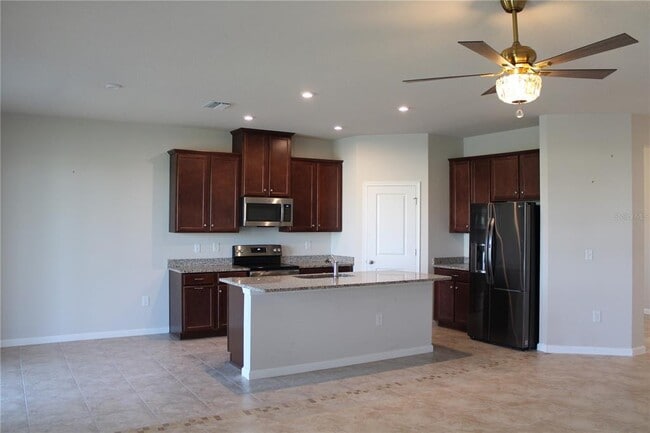 Building Photo - 6313 114th Dr E