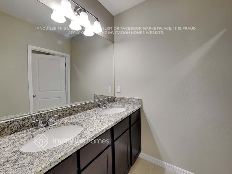 Building Photo - 144 Tierra Verde Way