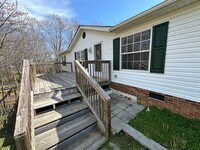 Building Photo - Spacious home in Campbell County. Country ...