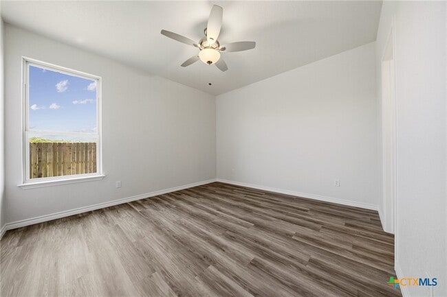 Building Photo - 513 Adley Ave