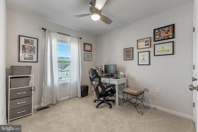 Building Photo - 116 Highpoint Park Dr