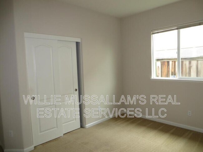 Building Photo - 17960 Golden Spike Trail