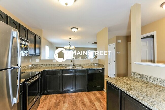 Building Photo - 3 Bedroom Pet-Friendly Home in Wentzville, MO with Main Street Renewal