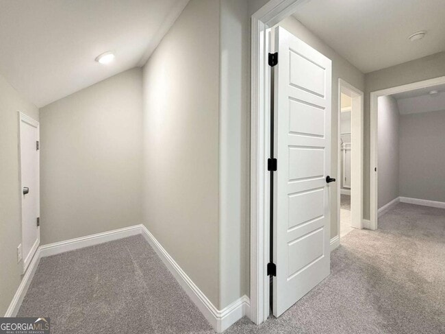 Building Photo - 411 Madison Ave