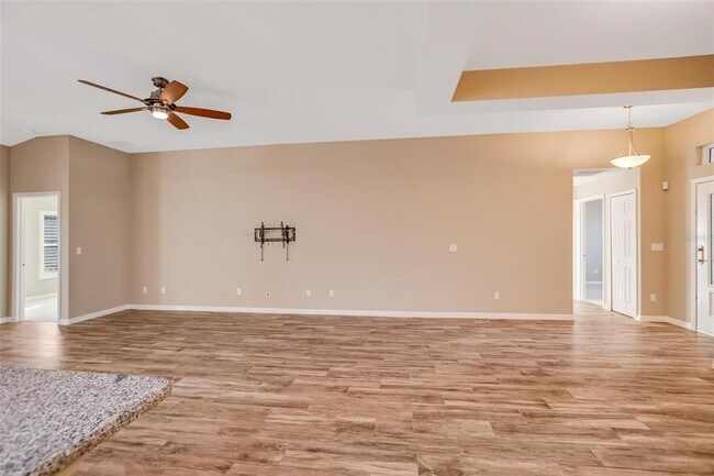 Building Photo - 4 Arena Lake Dr