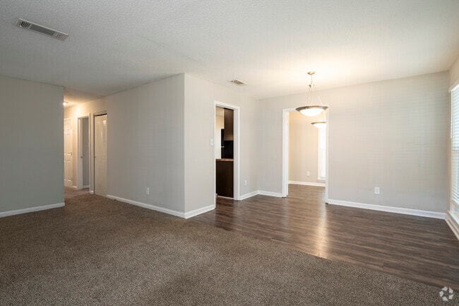 Interior Photo - Gatsby at Midtown