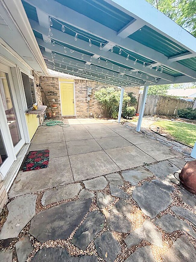Building Photo - Beautiful 3 bed 2 bath home in The Colony Tx