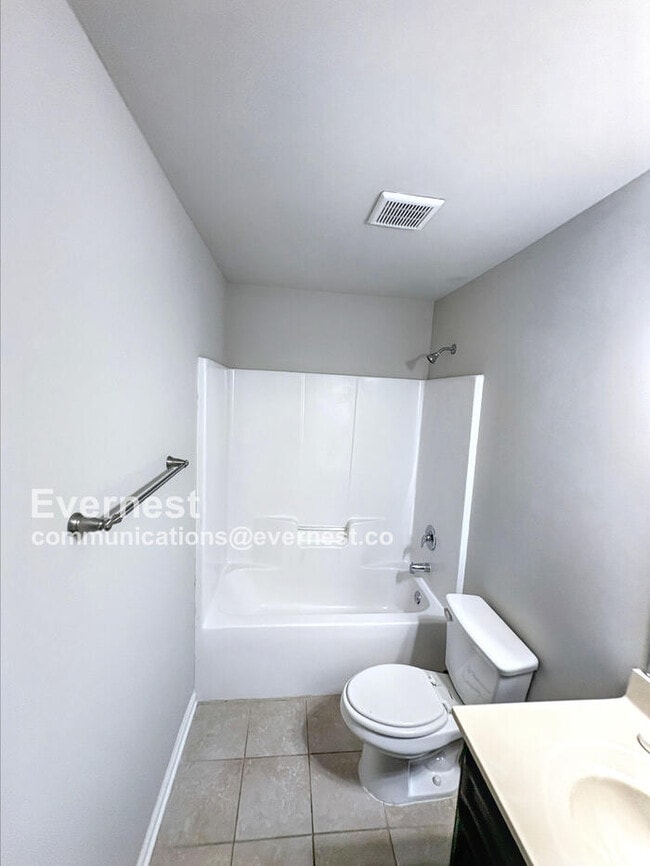 Building Photo - 195 Wellstone Pl