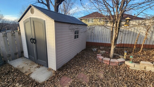 Building Photo - Gem of a Home - Don't miss your opportunity on this fantastic home!