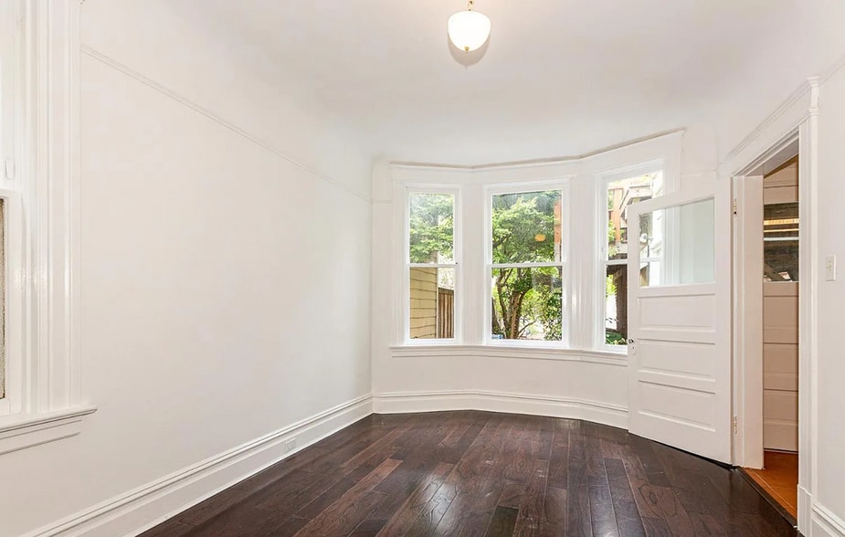 Bedroom facing backyard - 12 28th St