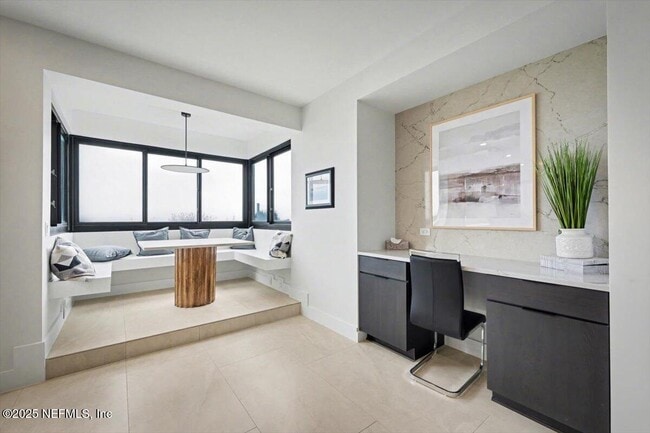 Building Photo - 739 Spinnakers Reach Dr