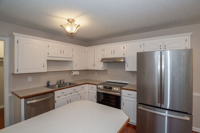 Building Photo - Updated 3 Bedroom Home in Cabot