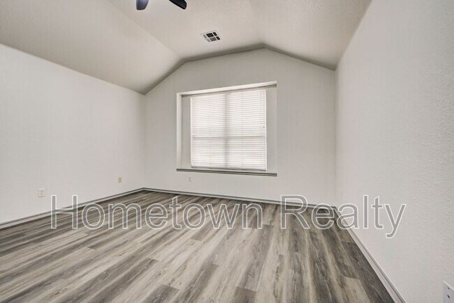 Building Photo - 16416 Oconee Creek Dr